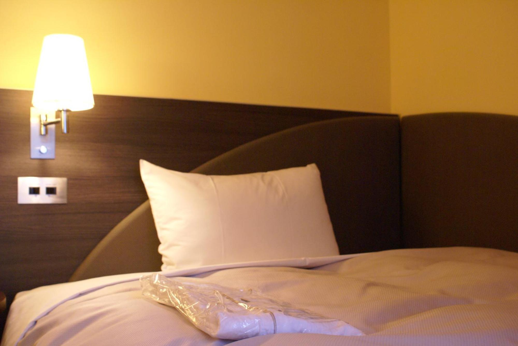 Ginza Grand Hotel Tokió Szoba fotó